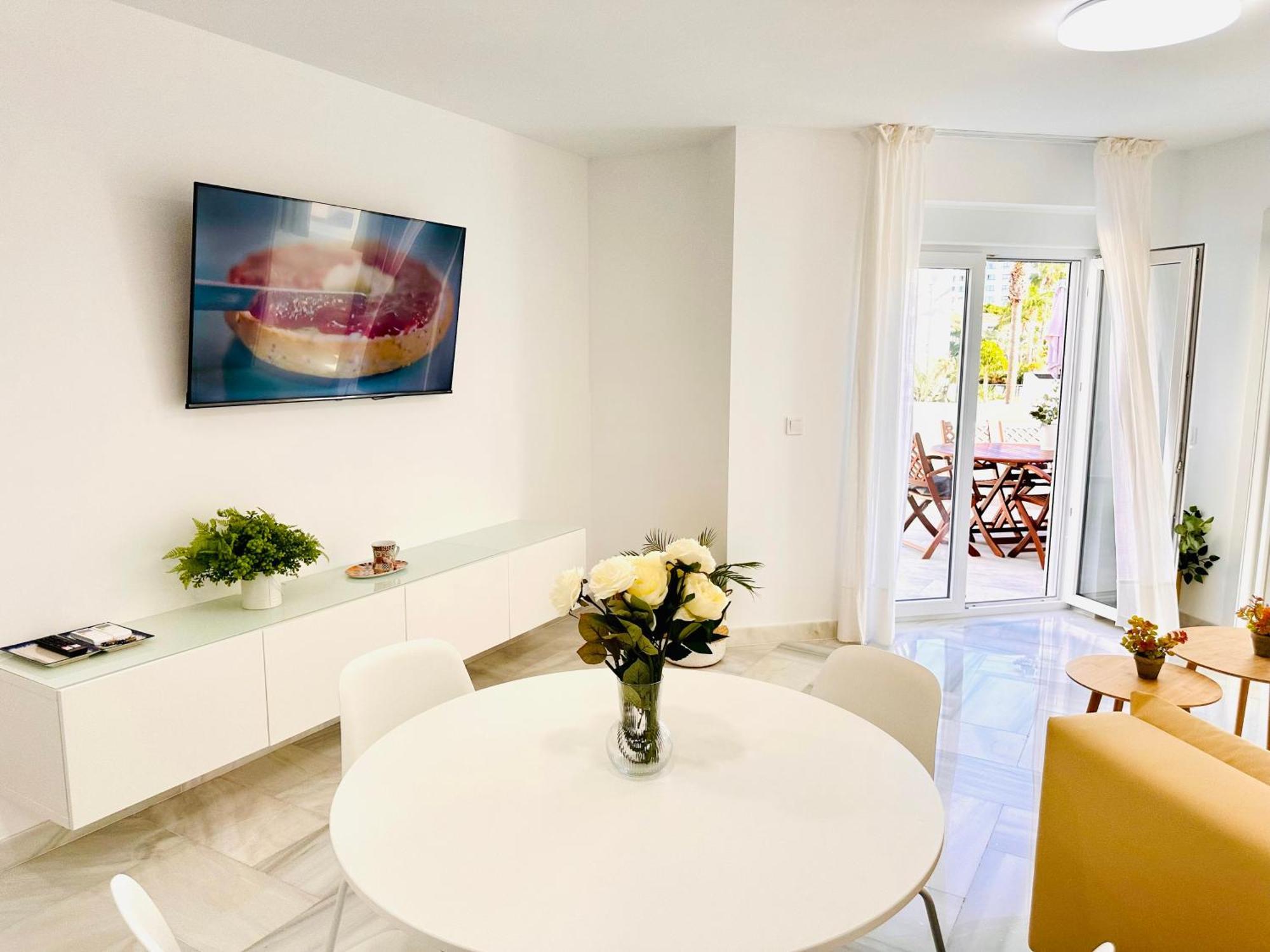 Apartamento, Paradise Sun Beach In Marina بينالماذينا المظهر الخارجي الصورة